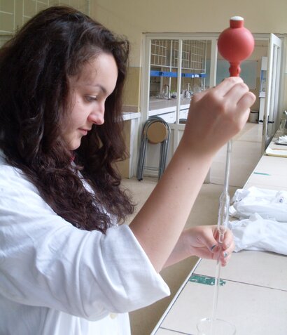 HIPPOKRATOVE DNI V CHEMICKOM LABORATÓRIU