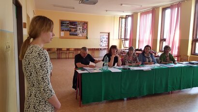 Prví maturanti v odboroch Mechanik hasičskej techniky a Výživa a šport