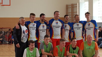 5.5.2017 župan TSK Ing. Jaroslav Baška slávnostne otvoril zrekonštruvanú telocvičňu v našej škole. Spolu s ďalšími hosťami, našimi žiakmi a učiteľmi si zahral aj futbal. Nebol dôležitý výsledok ale vydarená akcia.