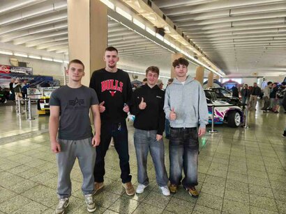 Dňa 9. 10. 2026 sa naši žiaci zúčastnili autosalónu v Nitre.