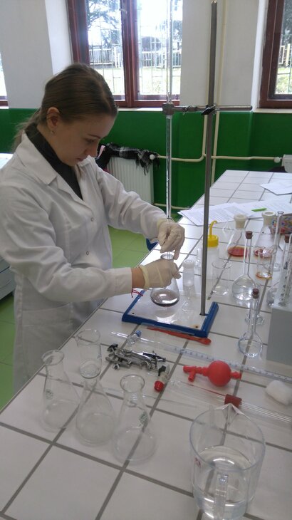 ŠKOLSKÉ KOLO CHEMICKEJ OLYMPIÁDY -  KATEGÓRIA EF