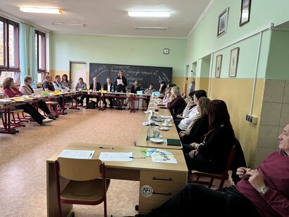 STRETNUTIE ZÁSTUPCOV ZŠ A ZAMESTNÁVATEĽOV V SOŠ NOVÁKY