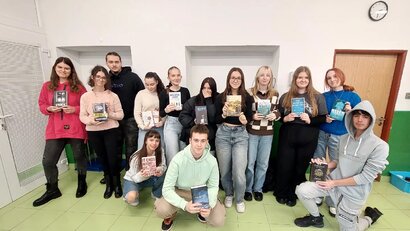 Trieda II.B sa zapojila do online edukačného programu onkoprevencie pre stredné školy, známeho ako HEALTH FLAG.