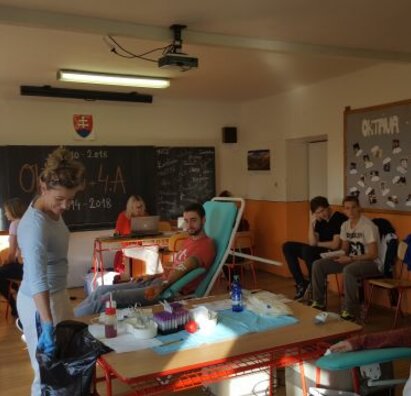 Študentská kvapka krvi