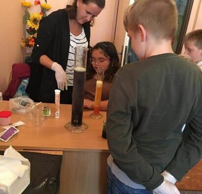 Mladý chemik
