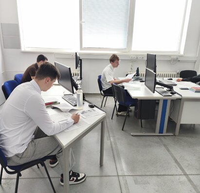 Akcie 2025/2026