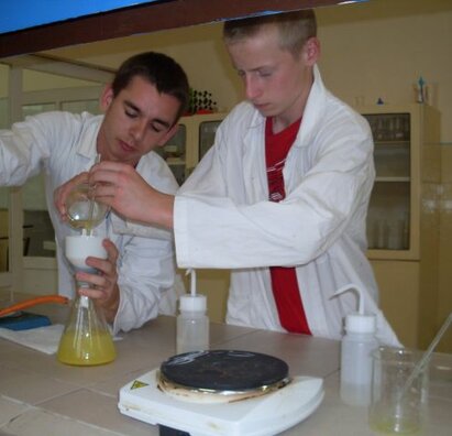 HIPPOKRATOVE DNI V CHEMICKOM LABORATÓRIU
